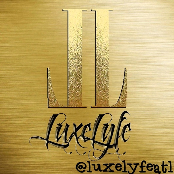 luxelyfeatl